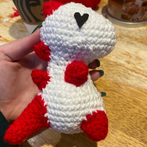 Valentine’s Dino - Picture 3 of 5